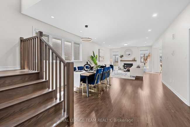 908 Echinacea Row, House other with 4 bedrooms, 4 bathrooms and 4 parking in Nepean ON | Image 15
