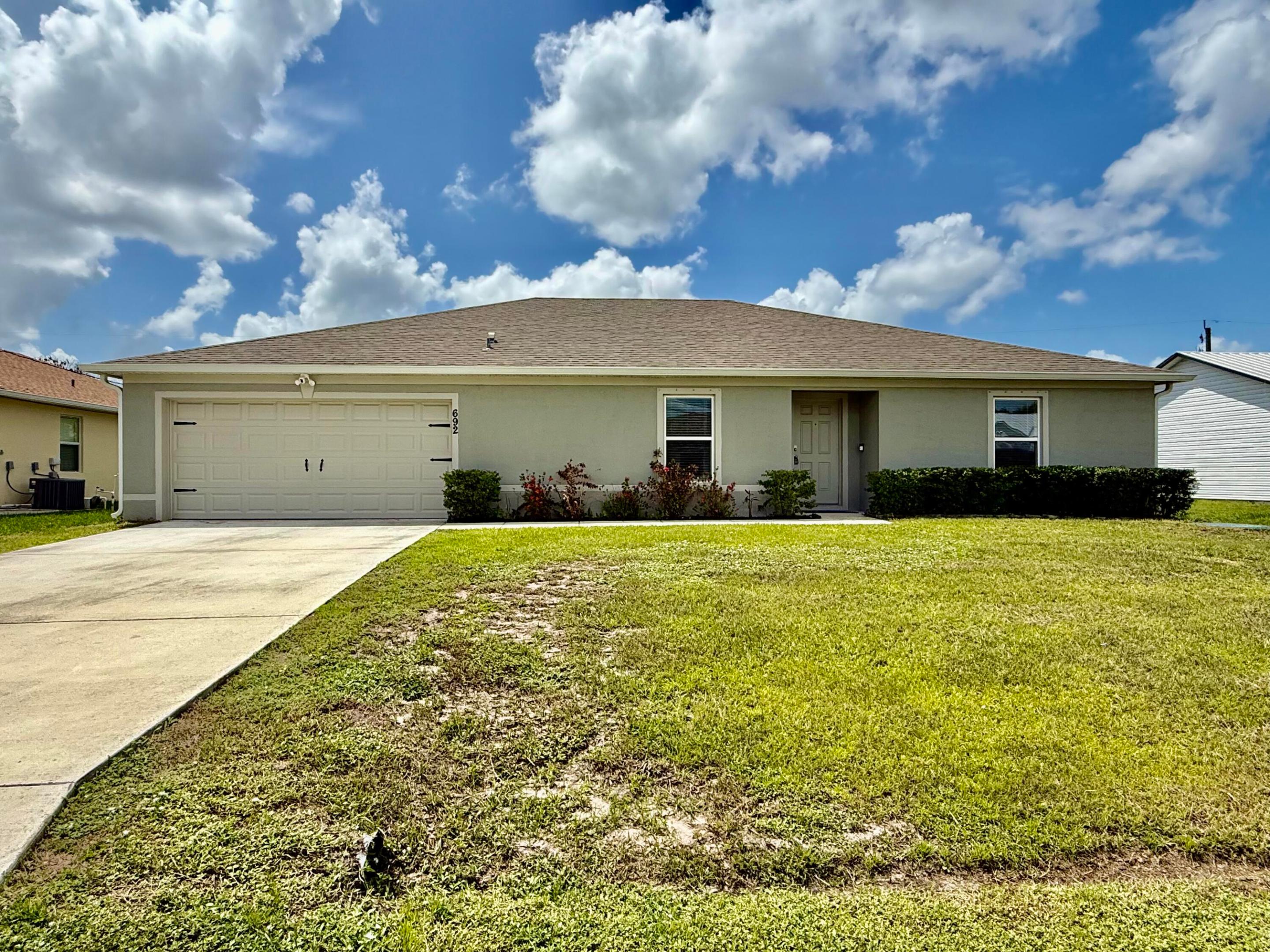 Residential Lease in Port St Lucie
