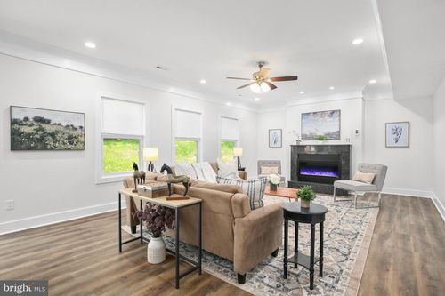10302 Laurel Ridge Way, FREDERICKSBURG, VA, 22408-2512 | Card Image