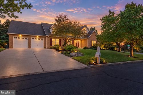 5730 Ricky Ridge Trl, Orefield, PA, 18069 | Card Image