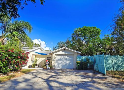3826 Rilma Ave, SARASOTA, FL, 34234-5334 | Card Image