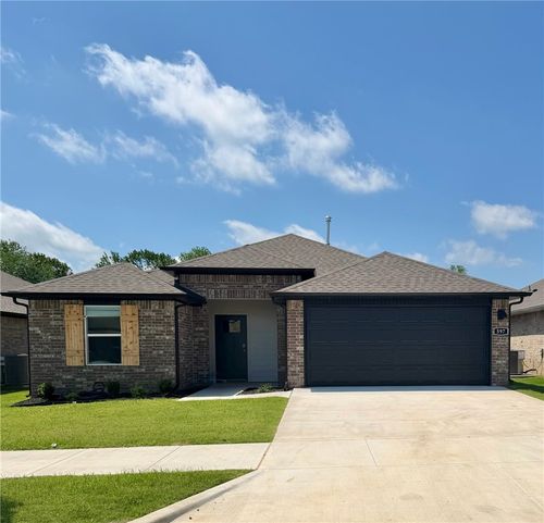 597 S Neon Ave, Fayetteville, AR, 72704 | Card Image