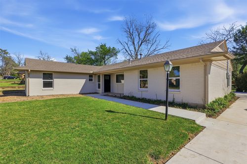 3550 Ridgeoak Way, Farmers Branch, TX, 75234-6638 | Card Image