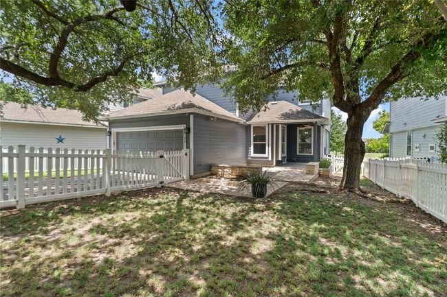 Backyard with Mature Trees | Image 26