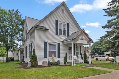 225 E River St, Cadillac, MI, 49601-1435 | Card Image