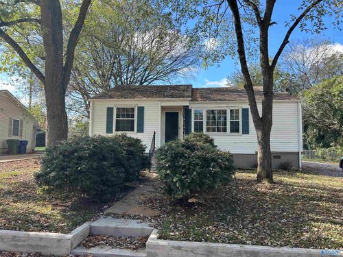 803 Fairway Dr Nw, Huntsville, AL, 35816-3815 | Card Image