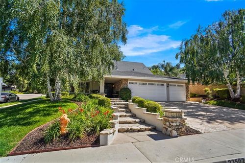 23502 Highland Glen Drive, Newhall, CA, 91321 | Card Image