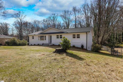 11 Longmeadow Rd, Taylors, SC, 29687-2937 | Card Image