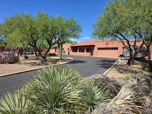 57 Circulo Primeria Alta, Tubac, AZ, 85646-2200 | Card Image
