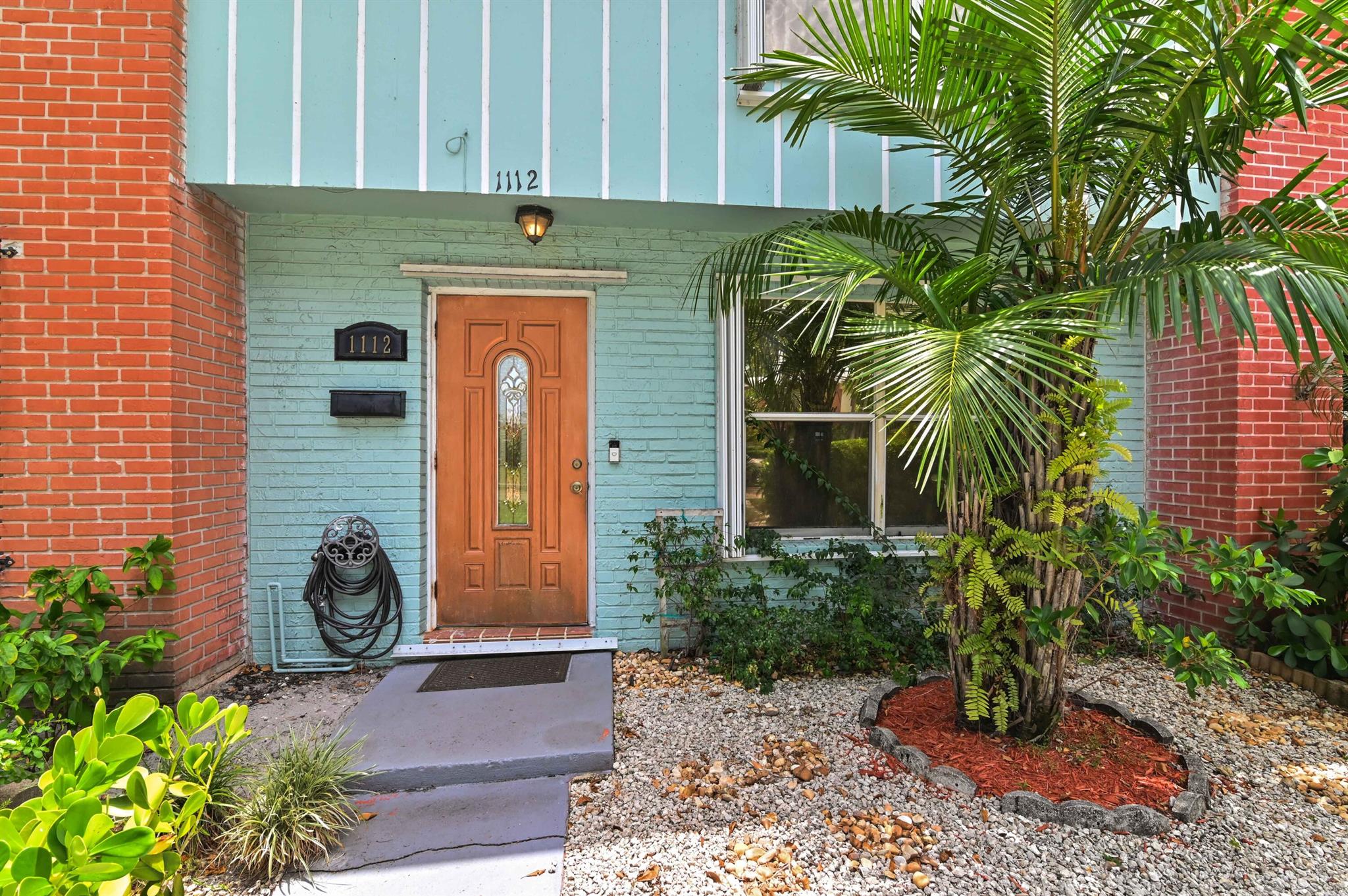 35th St, West Palm Beach, FL 33407