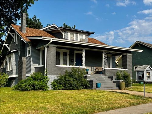 418 N 8th St, Independence, KS, 67301-3004 | Card Image