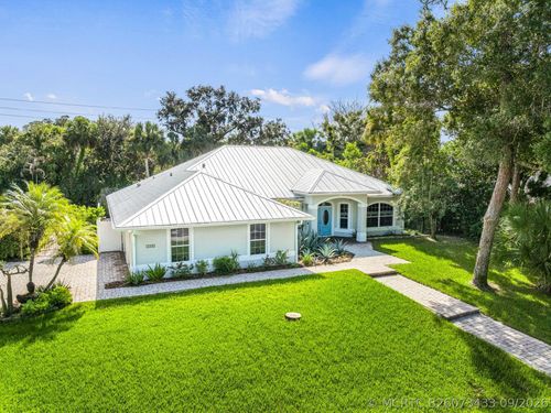 4390 2nd Sq Sw, Vero Beach, FL, 32968-2394 | Card Image
