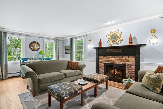 69 Oak Ave, House other with 4 bedrooms, 3 bathrooms and 4 parking in Northborough MA | Image 5