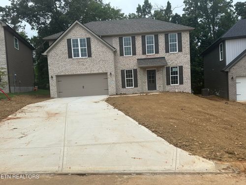 3527 Crimson Cir, Maryville, TN, 37801-9548 | Card Image