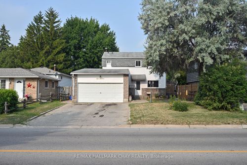 {{alt}} | Card Image