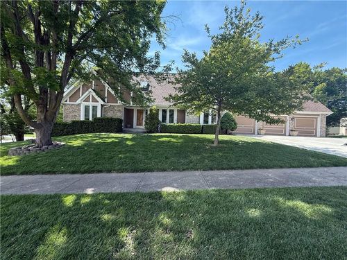 1509 Wynbrick Dr, Liberty, MO, 64068-2980 | Card Image