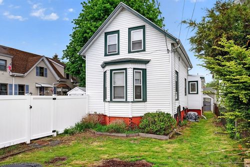 29 Bacheller St, Lynn, MA, 01904 | Card Image
