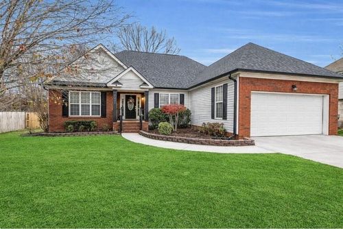 7999 Squirrel Wood Ct, Ooltewah, TN, 37363-4860 | Card Image