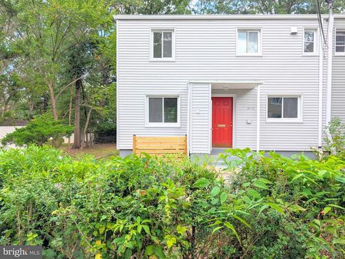 21 Ridge Rd, GREENBELT, MD, 20770-2973 | Card Image