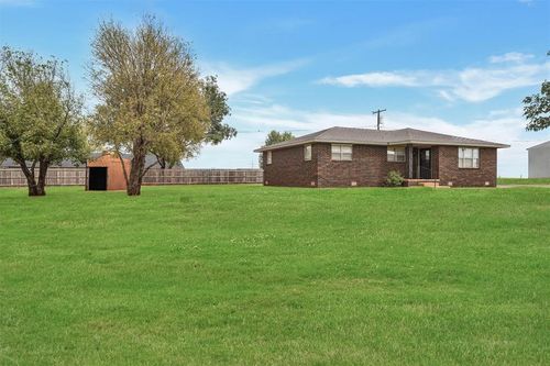 1101 Smith St, Hammon, OK, 73650-5083 | Card Image