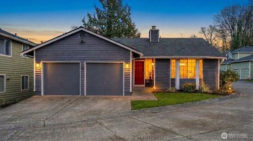 25-5103 S Garden Loop Rd, Seattle, WA, 98118-5744 | Card Image
