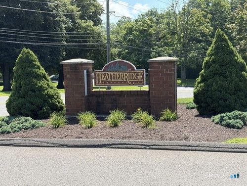 60-60 Heather Rdg, Shelton, CT, 06484-4643 | Card Image