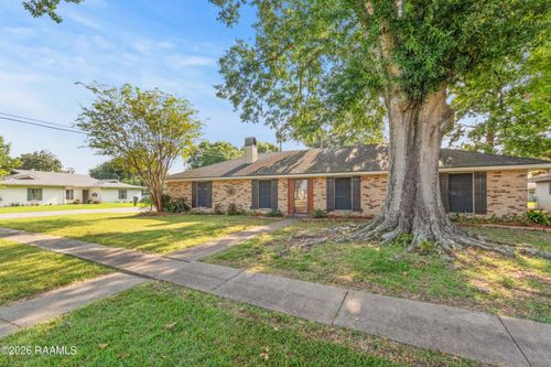 124 Beta Drive, Lafayette, LA, 70506 | Card Image