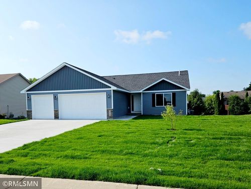 201 Juniper Ln Nw, Montgomery, MN, 56069-4442 | Card Image