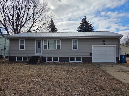 1419 5th St, Camanche, IA, 52730-1742 | Card Image