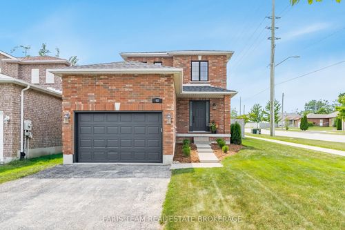 40 Brown Wood Dr, Barrie, ON, L4M6N5 | Card Image