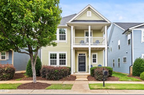 537 Duchart Ln, Fuquay-Varina, NC, 27526-4443 | Card Image