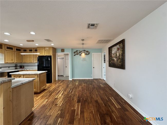 317 E Bayshore Dr, House other with 2 bedrooms, 2 bathrooms and null parking in Palacios TX | Image 27