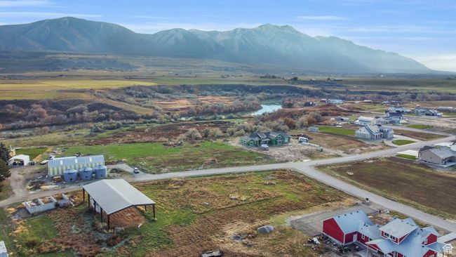 Bird's eye view featuring a mountain view | Image 17