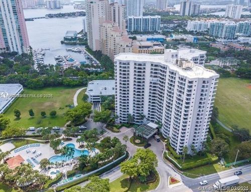 1807-3300 Ne 191st St, Aventura, FL, 33180-2451 | Card Image