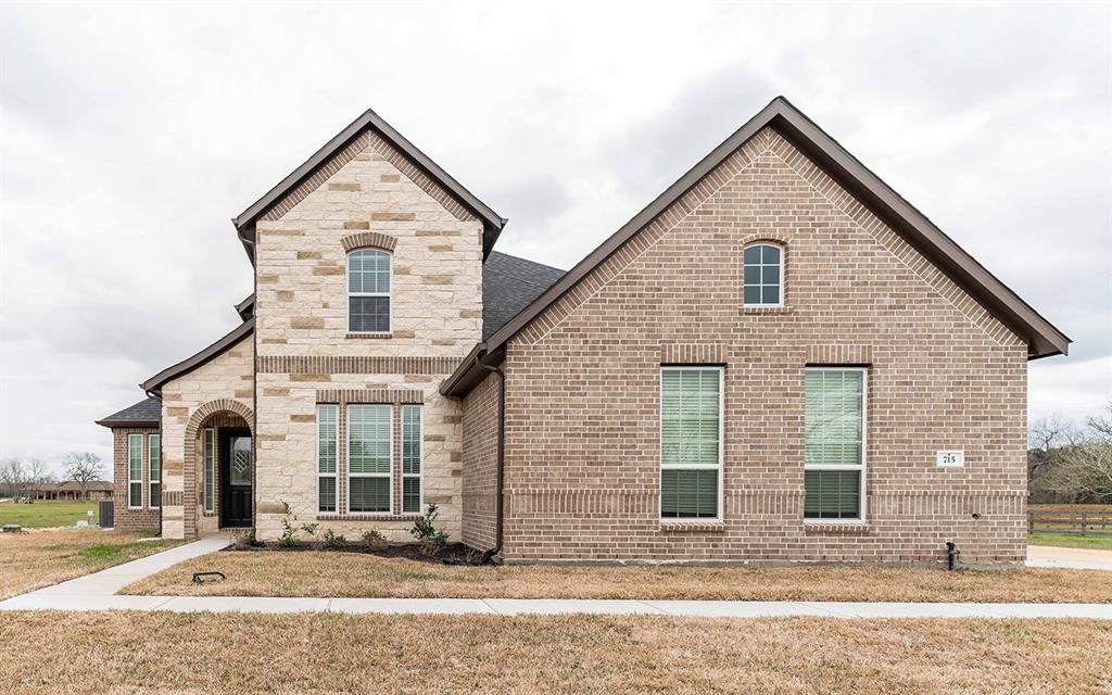 Point Dr, Rosharon, TX 77583