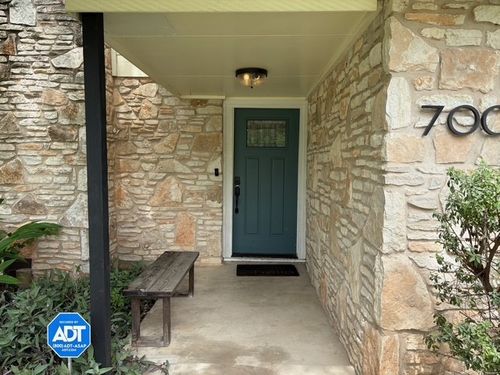7002 Crystalbrook Dr, Austin, TX, 78724-3425 | Card Image