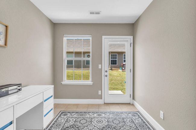 Could be a great home office! | Image 12