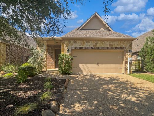 904 Memory Ln, Mckinney, TX, 75072-9164 | Card Image