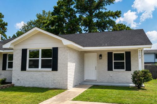 7753 Corley Dr, North Charleston, SC, 29418-3120 | Card Image