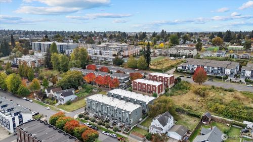 2132 S G St, Tacoma, WA, 98405-4338 | Card Image