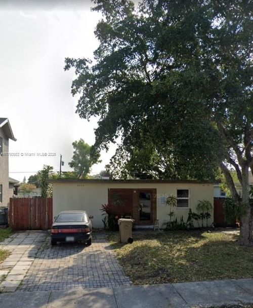 4230 Sw 57th Ave, Davie, FL, 33314-3845 | Card Image