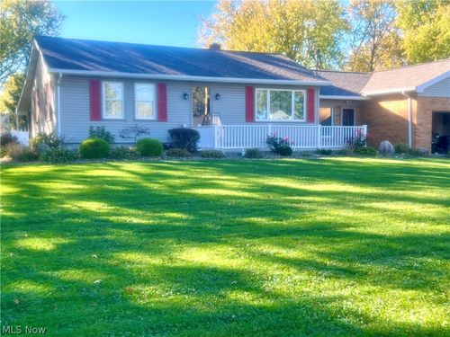 5769 Emerson Avenue Nw, Champion, OH, 44483 | Card Image