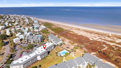 l205-2 Harbor Dr, Saint Helena Island, SC, 29920-7164 | Card Image