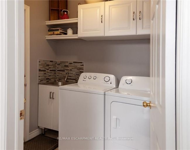 1 - 195 Wilson St W, House other with 2 bedrooms, 4 bathrooms and 2 parking in Ancaster ON | Image 30