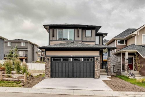 1030 Bayview Cres Sw, Airdrie, AB, T4B5N8 | Card Image