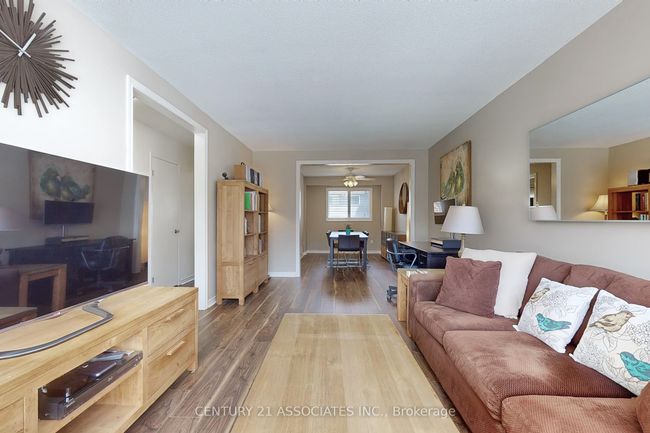 47 - 1616 Haig Blvd, Condo with 3 bedrooms, 2 bathrooms and 1 parking in Mississauga ON | Image 11
