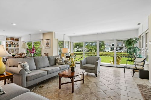11 Baynard Park Rd, Hilton Head Island, SC, 29928-4115 | Card Image