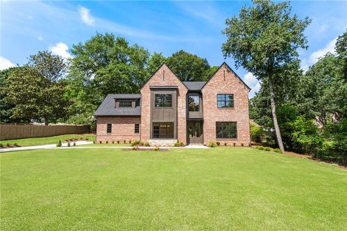 3711 Mountain Cove Rd, Snellville, GA, 30039-8411 | Card Image