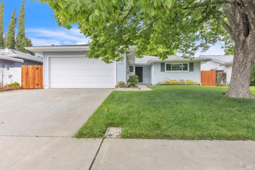 2506 Ramsay Way, Fairfield, CA, 94534-1845 | Card Image