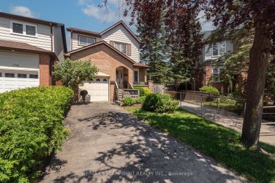 796 Thistle Down Crt, House other with 3 bedrooms, 3 bathrooms and 2 parking in Mississauga ON | Image 3